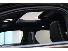 Volvo EX40 (2025) thumbnail 9