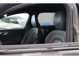 Volvo V60 (2022) thumbnail 18