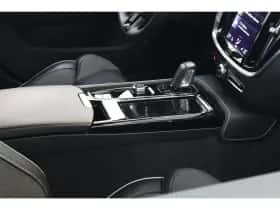 Volvo V60 (2022) thumbnail 43