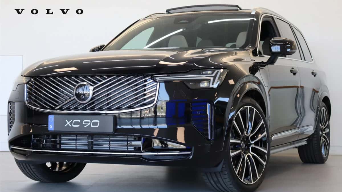 Volvo XC90 (2026) — foto 1