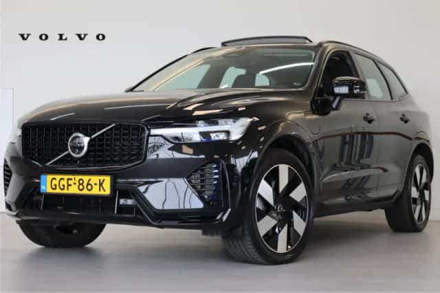Volvo XC60 (2024) thumbnail 1