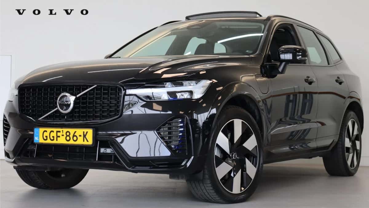 Volvo XC60 (2024) — foto 1