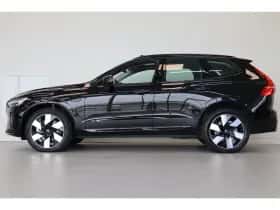 Volvo XC60 (2024) thumbnail 2