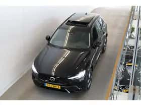 Volvo XC60 (2024) thumbnail 23