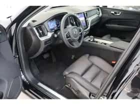 Volvo XC60 (2024) thumbnail 4