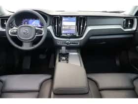 Volvo XC60 (2024) thumbnail 5