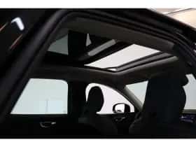 Volvo XC60 (2024) thumbnail 8