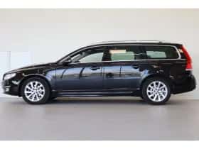 Volvo V70 (2016) thumbnail 2