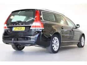 Volvo V70 (2016) thumbnail 3