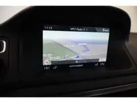 Volvo V70 (2016) thumbnail 23