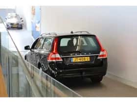 Volvo V70 (2016) thumbnail 42