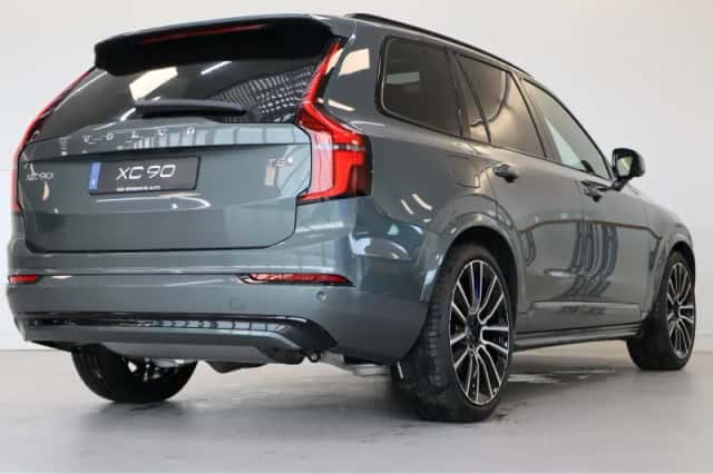 Volvo XC90 (2026) thumbnail 3