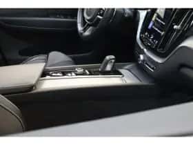 Volvo XC60 (2020) thumbnail 47