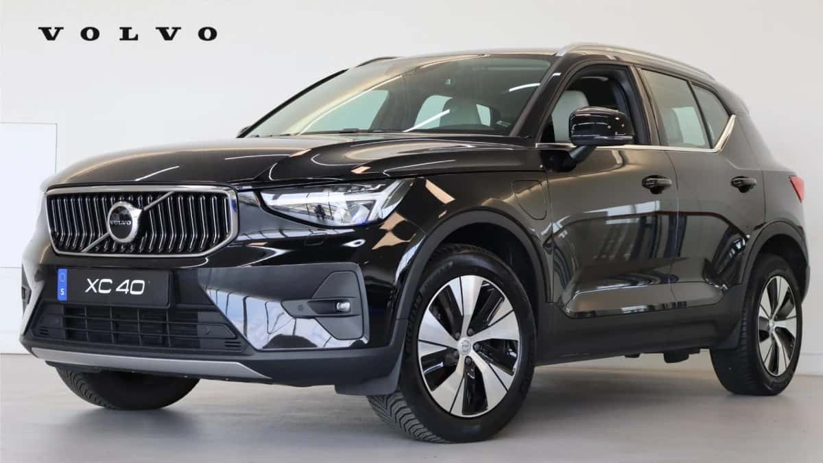Volvo XC40 (2022) — foto 1
