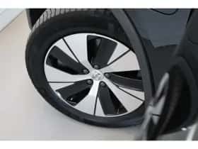 Volvo XC40 (2022) thumbnail 45