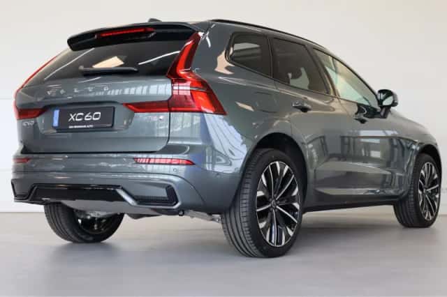 Volvo XC60 (2026) thumbnail 3