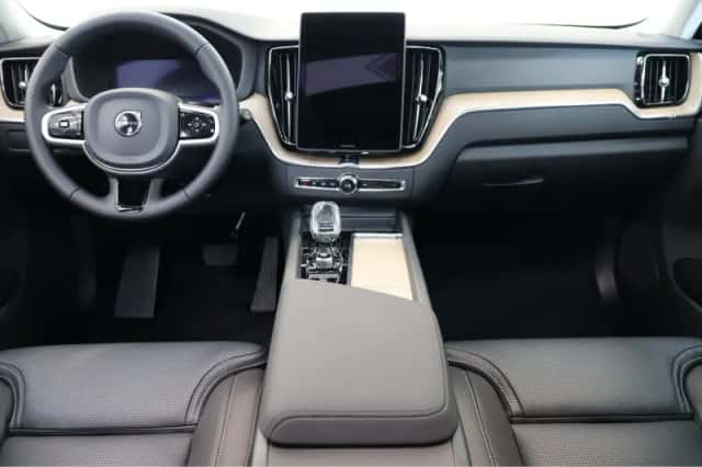 Volvo XC60 (2026) thumbnail 5