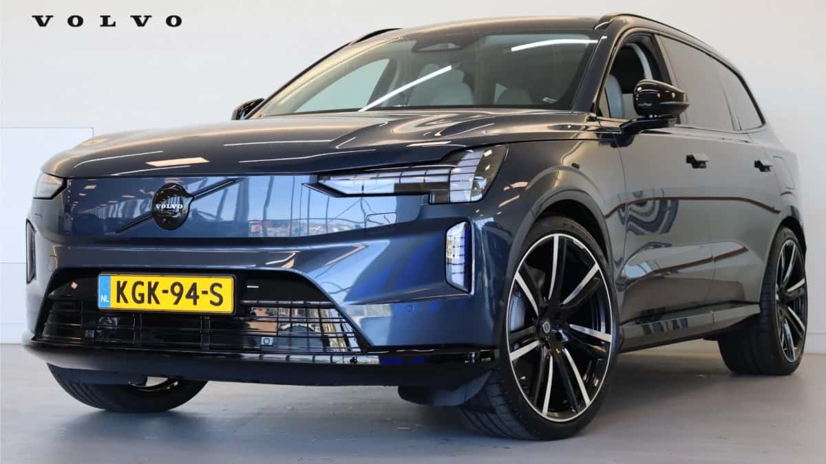 Volvo EX90 (2026) — foto 1