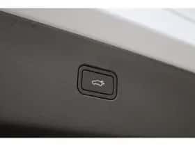 Volvo EX30 (2025) thumbnail 48