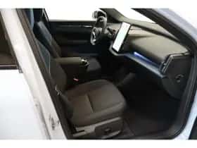 Volvo EX30 (2025) thumbnail 6