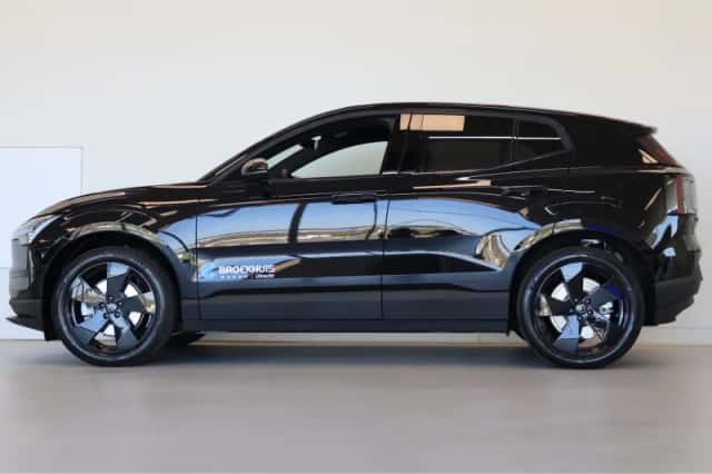 Volvo EX30 (2026) thumbnail 2
