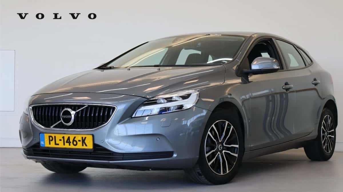 Volvo V40 (2017) — foto 1