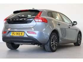 Volvo V40 (2017) thumbnail 3