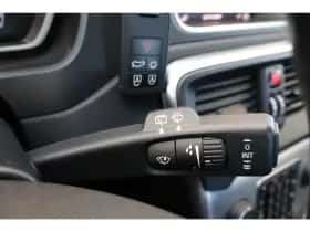 Volvo V40 (2017) thumbnail 22