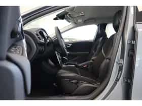 Volvo V40 (2017) thumbnail 27