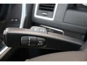 Volvo XC60 (2016) thumbnail 19