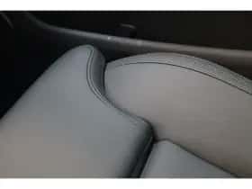Volvo XC60 (2025) thumbnail 15