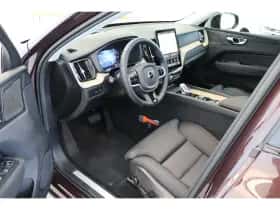 Volvo XC60 (2025) thumbnail 4
