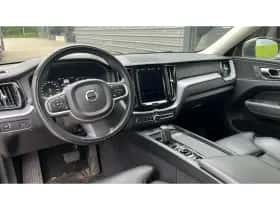 Volvo XC60 (2020) thumbnail 4