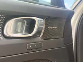 Volvo XC40 (2018) thumbnail 10