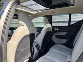 Volvo XC40 (2019) thumbnail 7