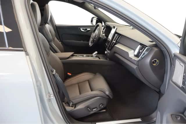 Volvo XC60 (2026) thumbnail 6