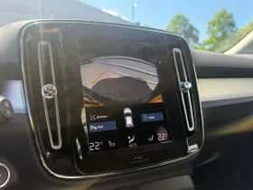 Volvo XC40 (2022) thumbnail 6