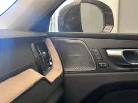 Volvo XC60 (2026) thumbnail 5