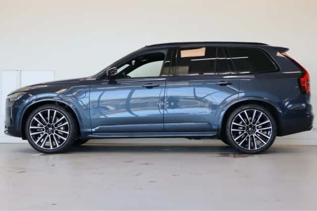 Volvo XC90 (2026) thumbnail 2