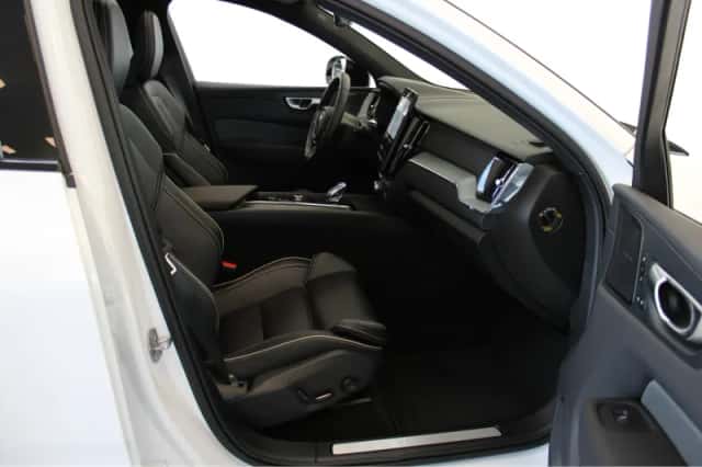Volvo XC60 (2026) thumbnail 6