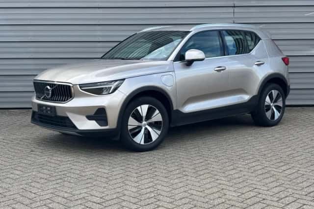 Volvo XC40 (2022) thumbnail 1