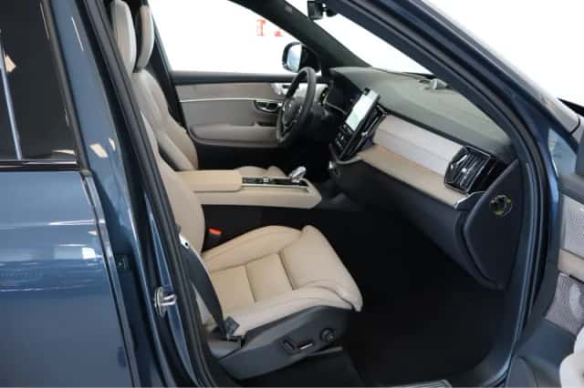 Volvo XC90 (2026) thumbnail 6