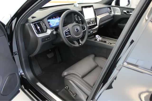 Volvo XC60 (2026) thumbnail 4