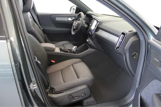 Volvo XC40 (2026) thumbnail 6