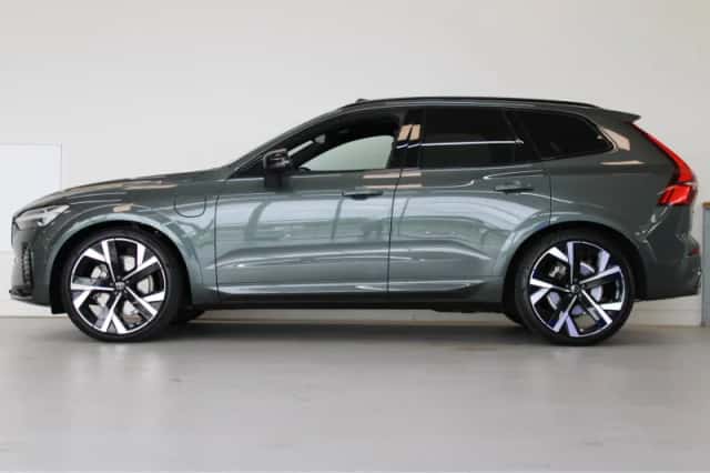 Volvo XC60 (2026) thumbnail 2