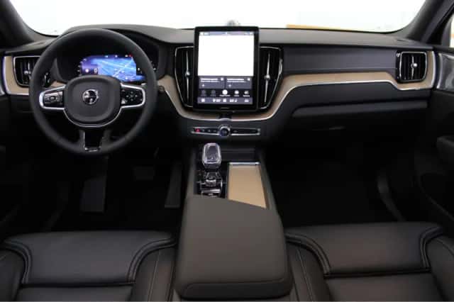 Volvo XC60 (2026) thumbnail 5