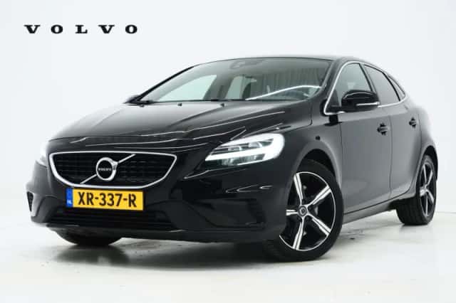 Volvo V40 (2019) thumbnail 1