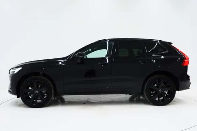 Volvo XC60 (2024) thumbnail 2