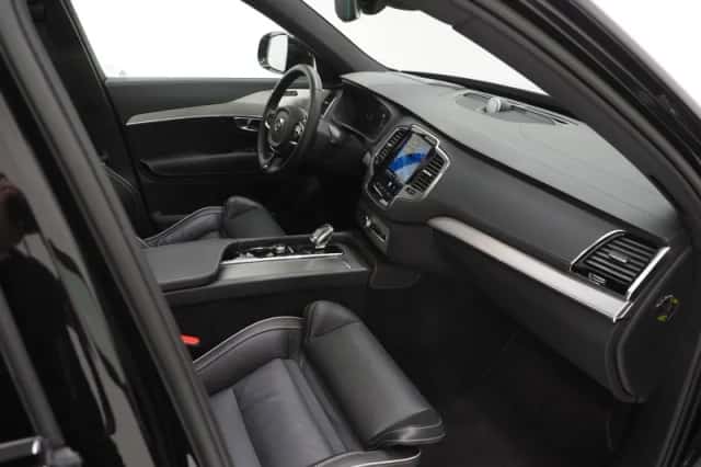 Volvo XC90 (2023) thumbnail 6
