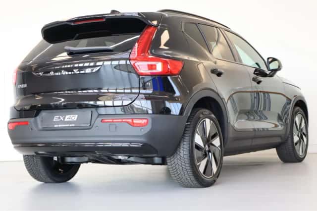Volvo EX40 (2026) thumbnail 3